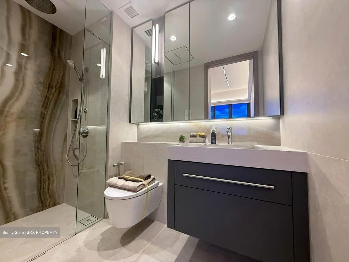 Bayshore Walk (D16), Condominium #565539181